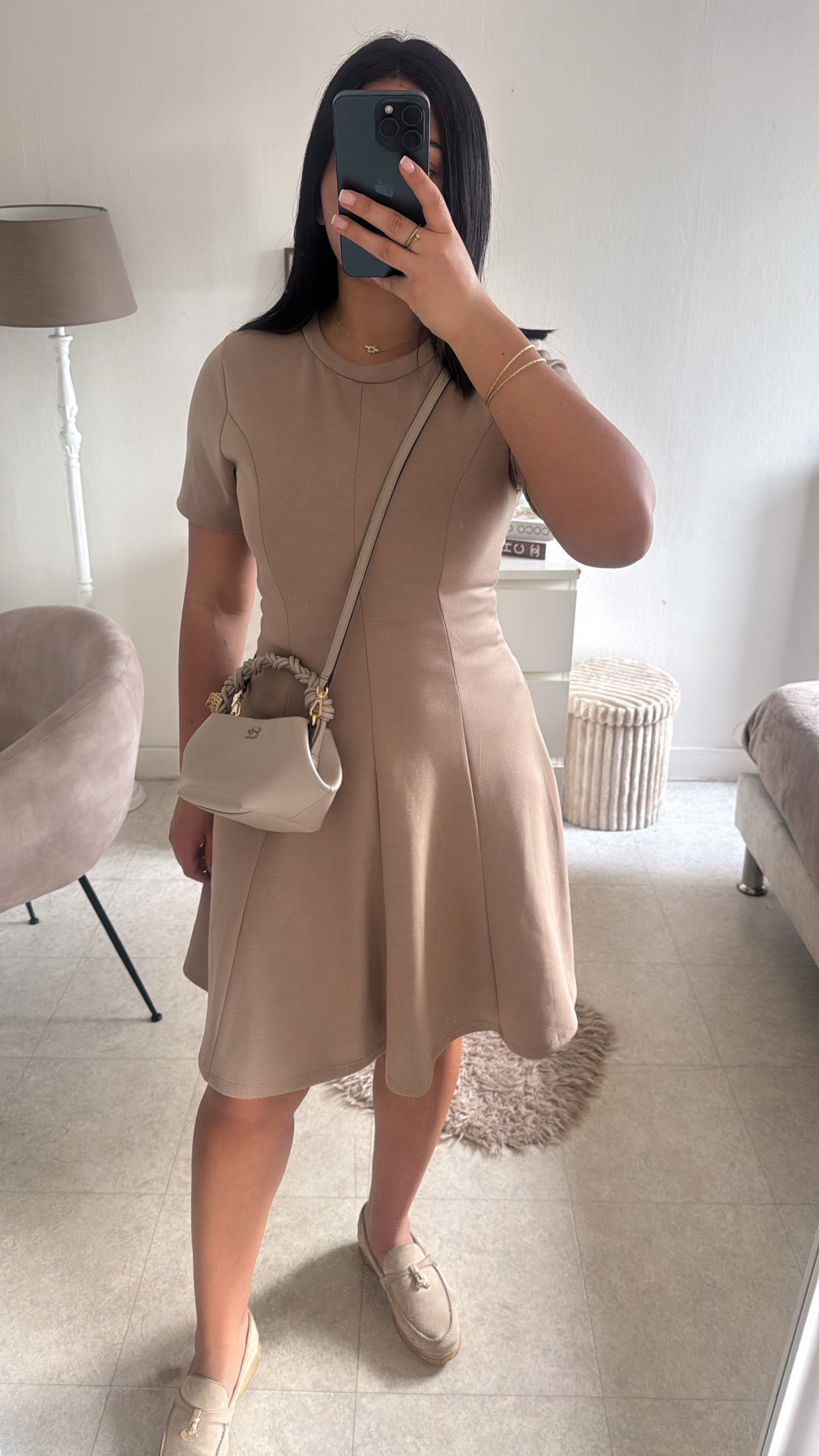 ROBE VOLANT BEIGE
