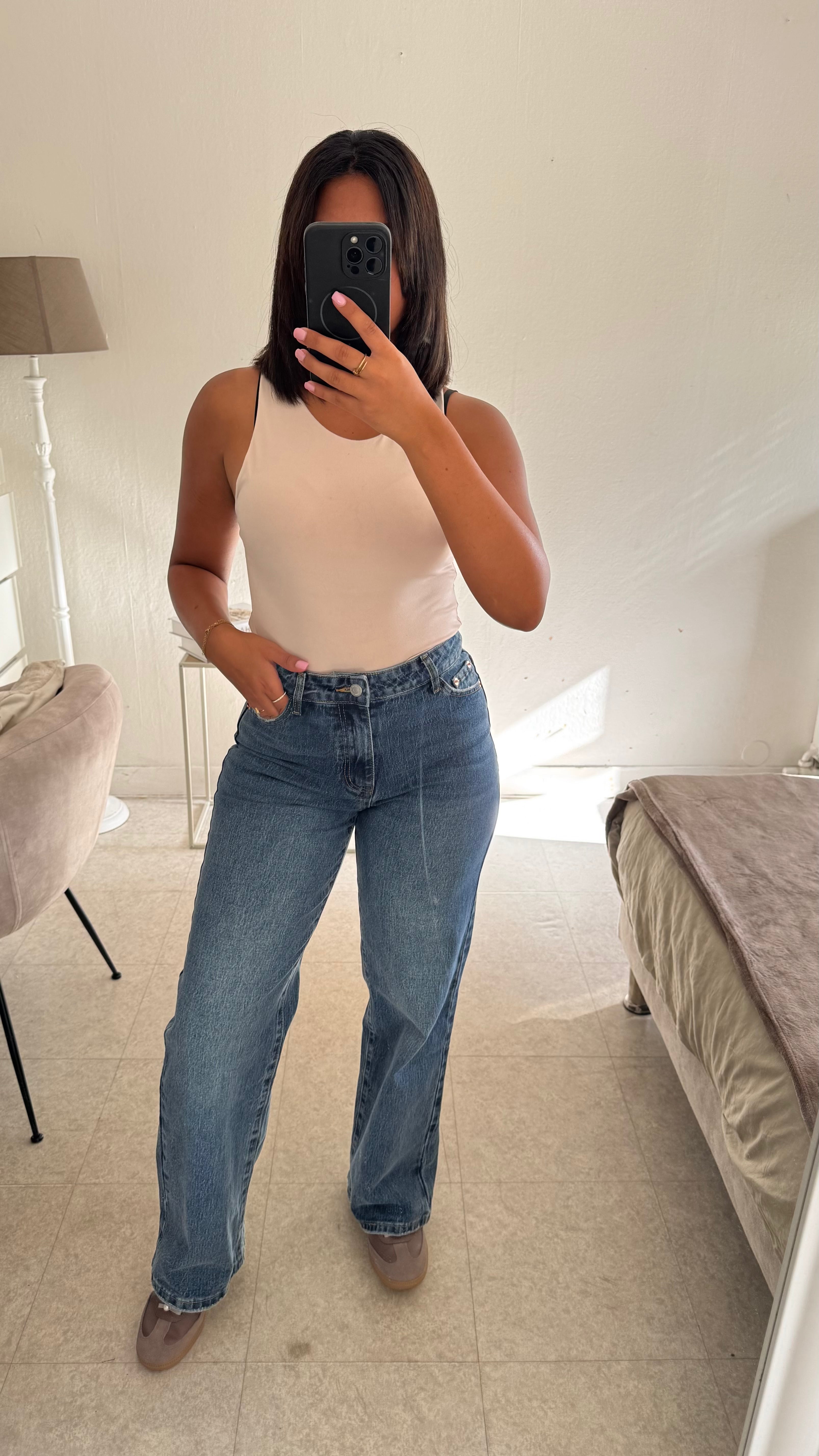 JEANS/ PANTALONS