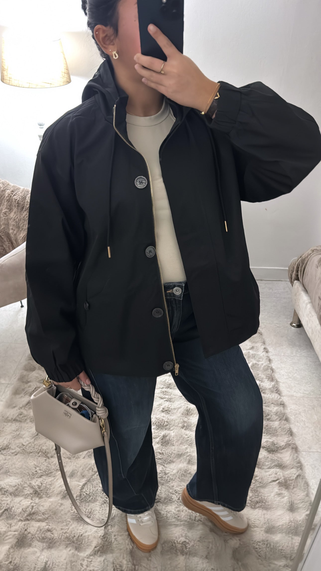 IMPERMÉABLE À CAPUCHE NOIR