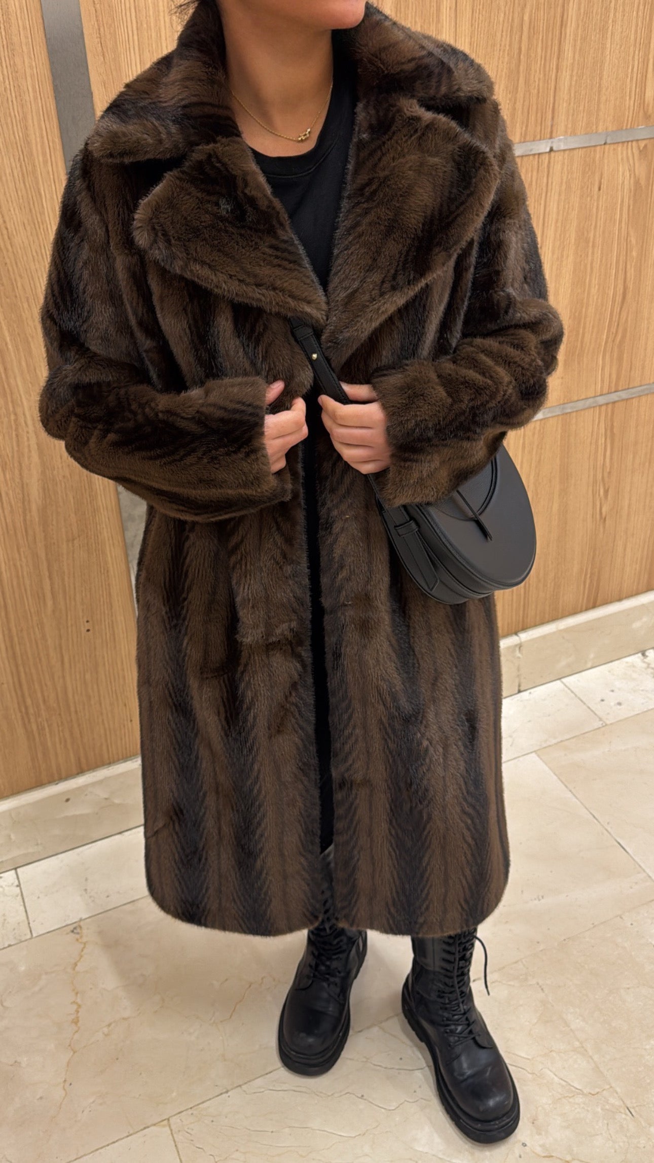 FOURRURE LONGUE BI COLOR DOUCE MARRON