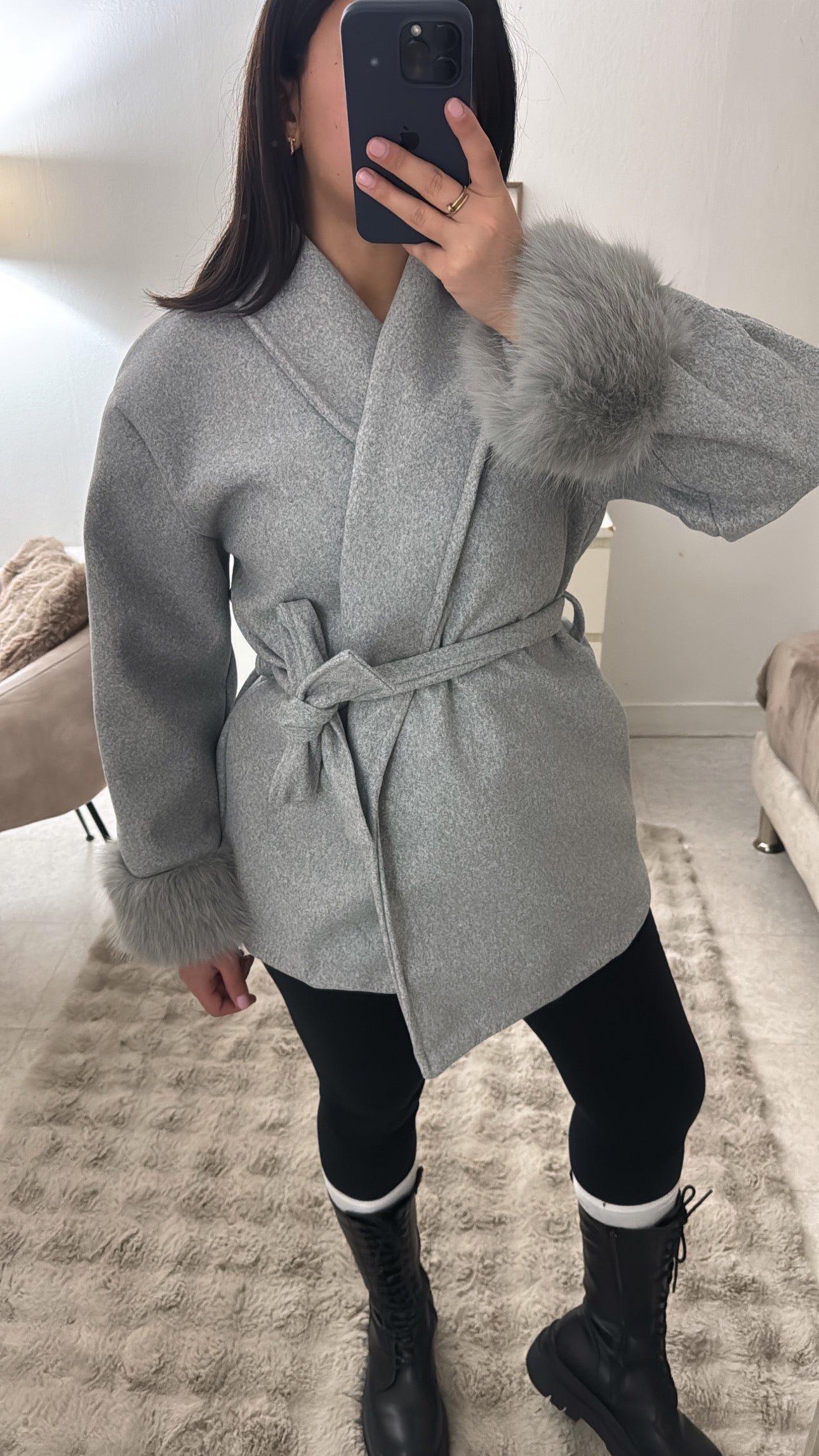 MANTEAU FOURRURE GRIS
