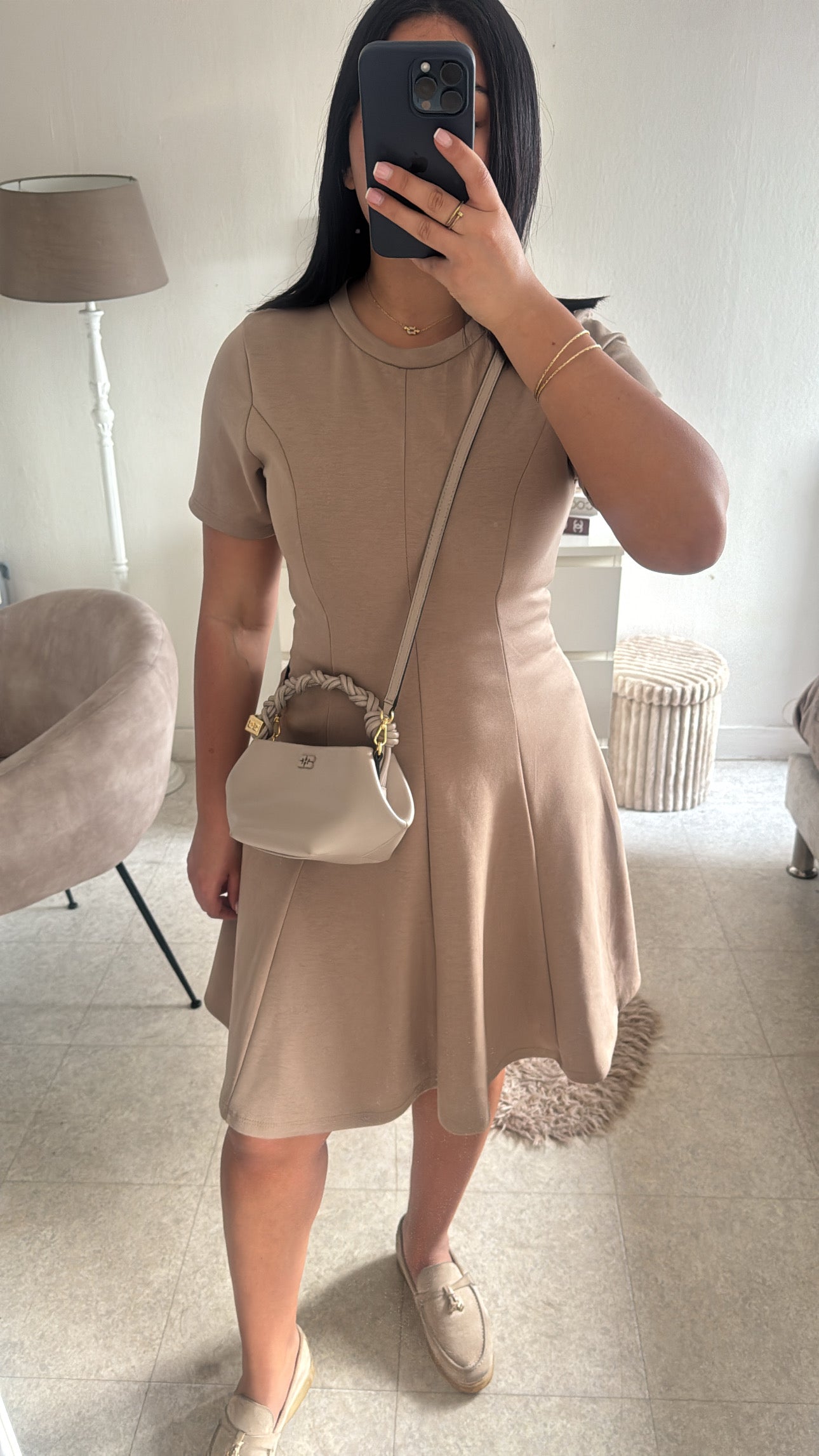 ROBE VOLANT BEIGE