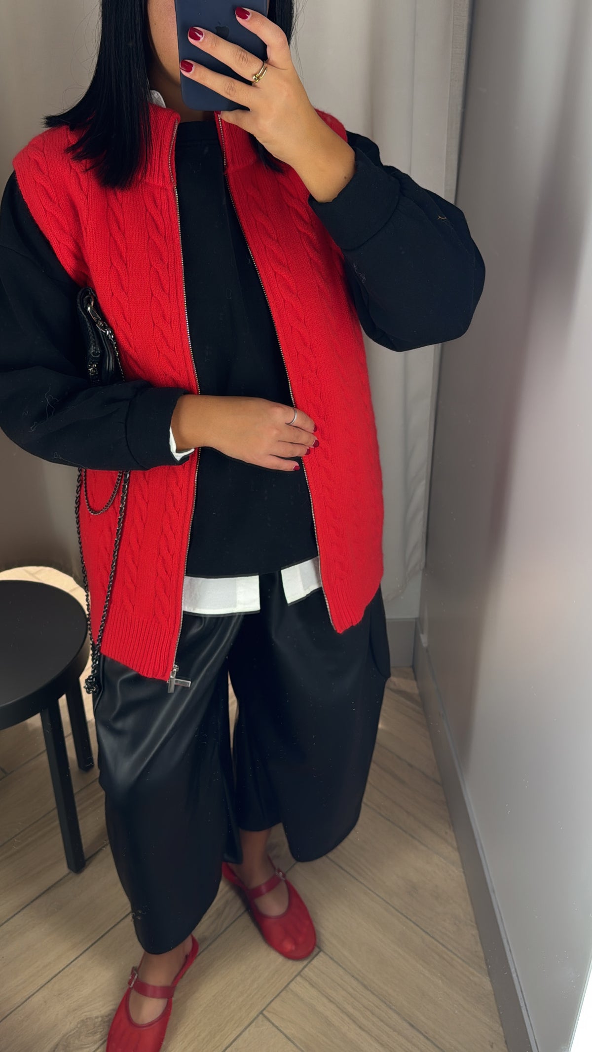 GILET TRICOT SANS MANCHE ROUGE
