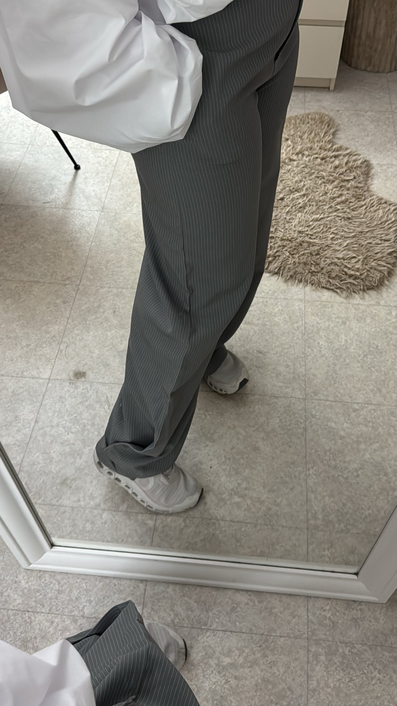 PANTALON BALLON STRUCTURÉ GRIS