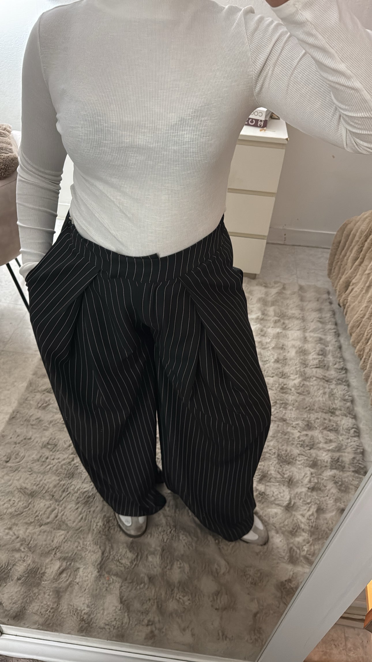 PANTALON OVERSIZE RAYÉ NOIR