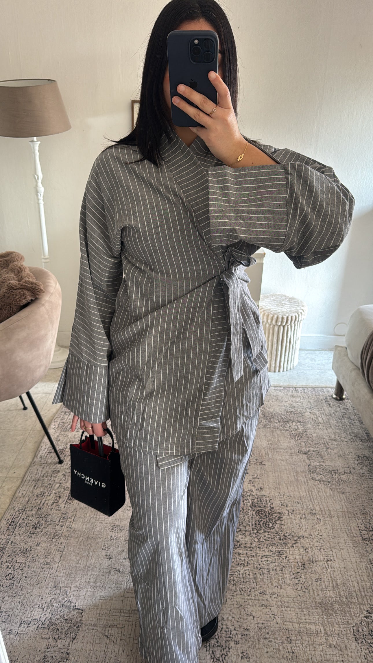 ENSEMBLE RAYÉ EN LIN GRIS