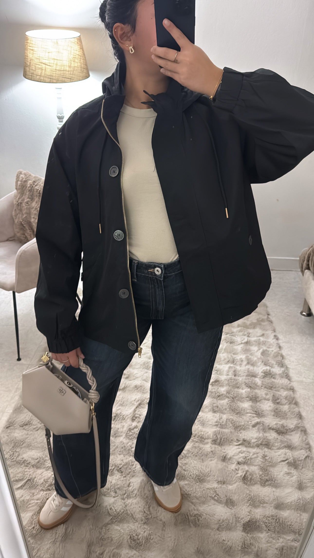 IMPERMÉABLE À CAPUCHE NOIR