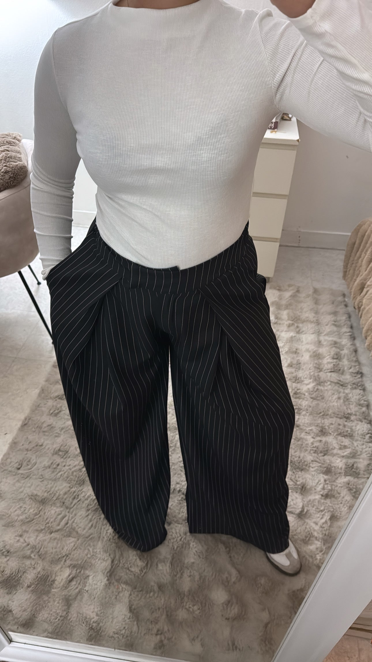 PANTALON OVERSIZE RAYÉ NOIR