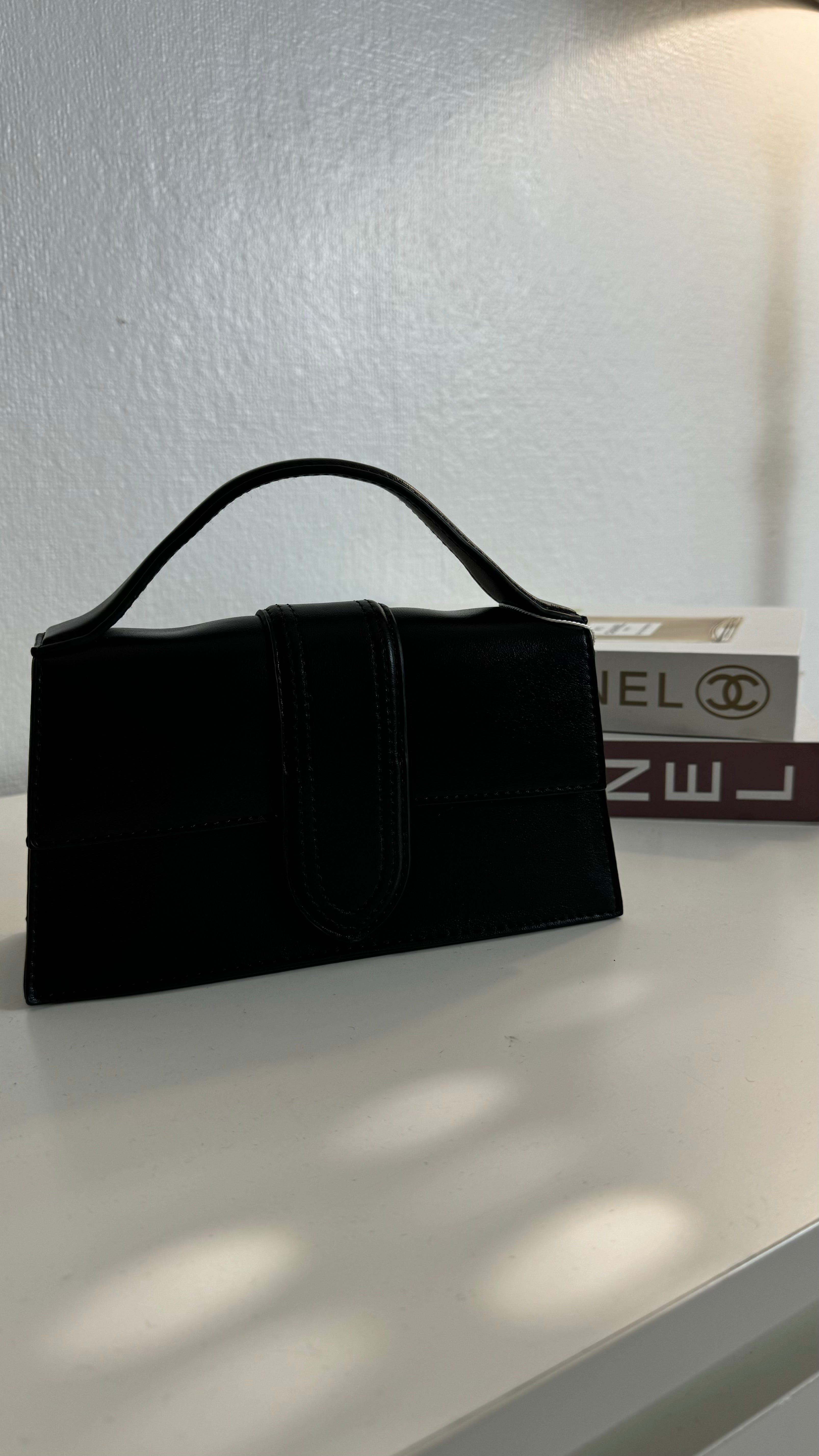 SAC BANDOULIÈRE INSPI JACQUEMUS NOIR