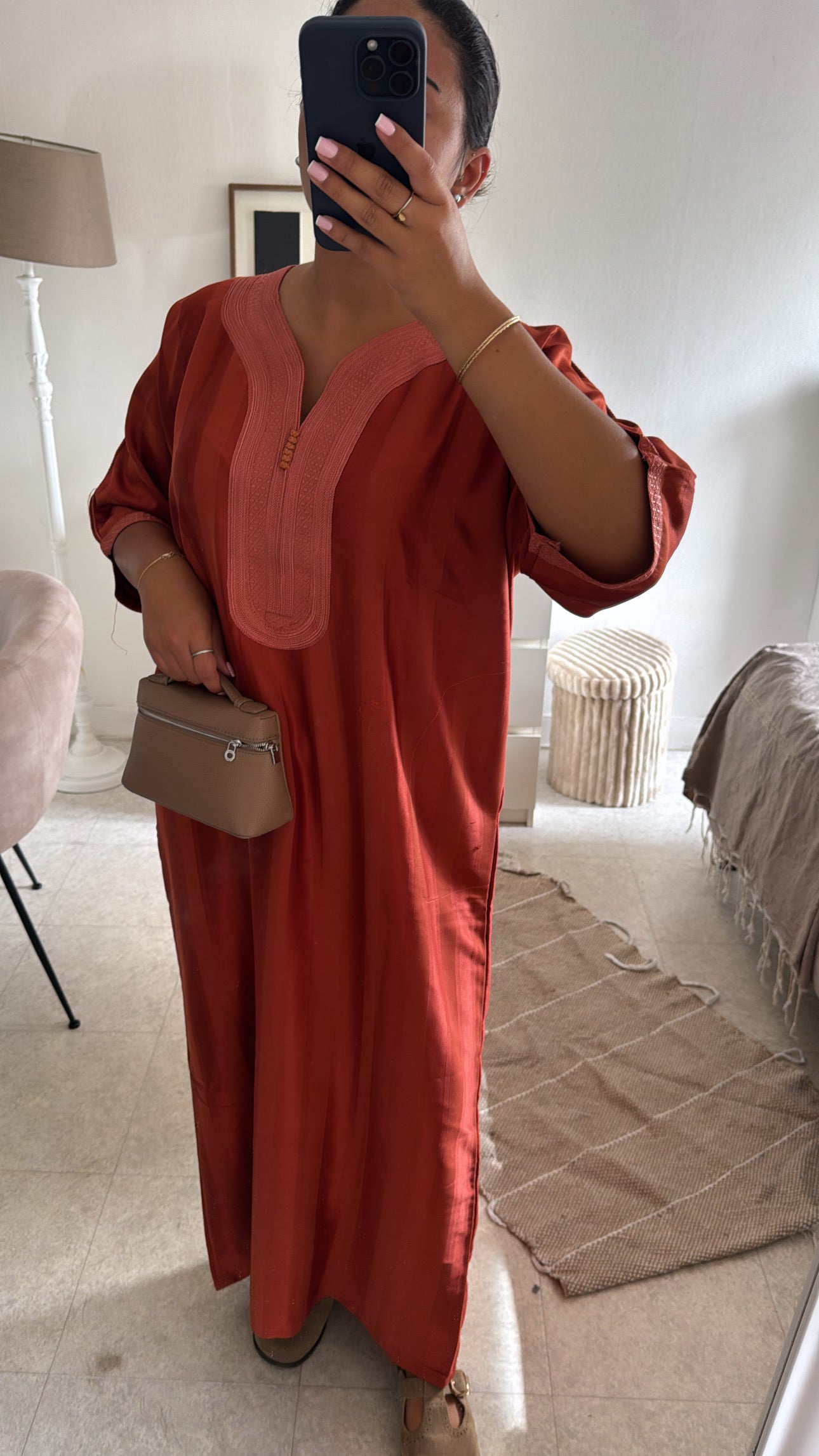 GANDOURA BELDI EN SATIN ORANGE