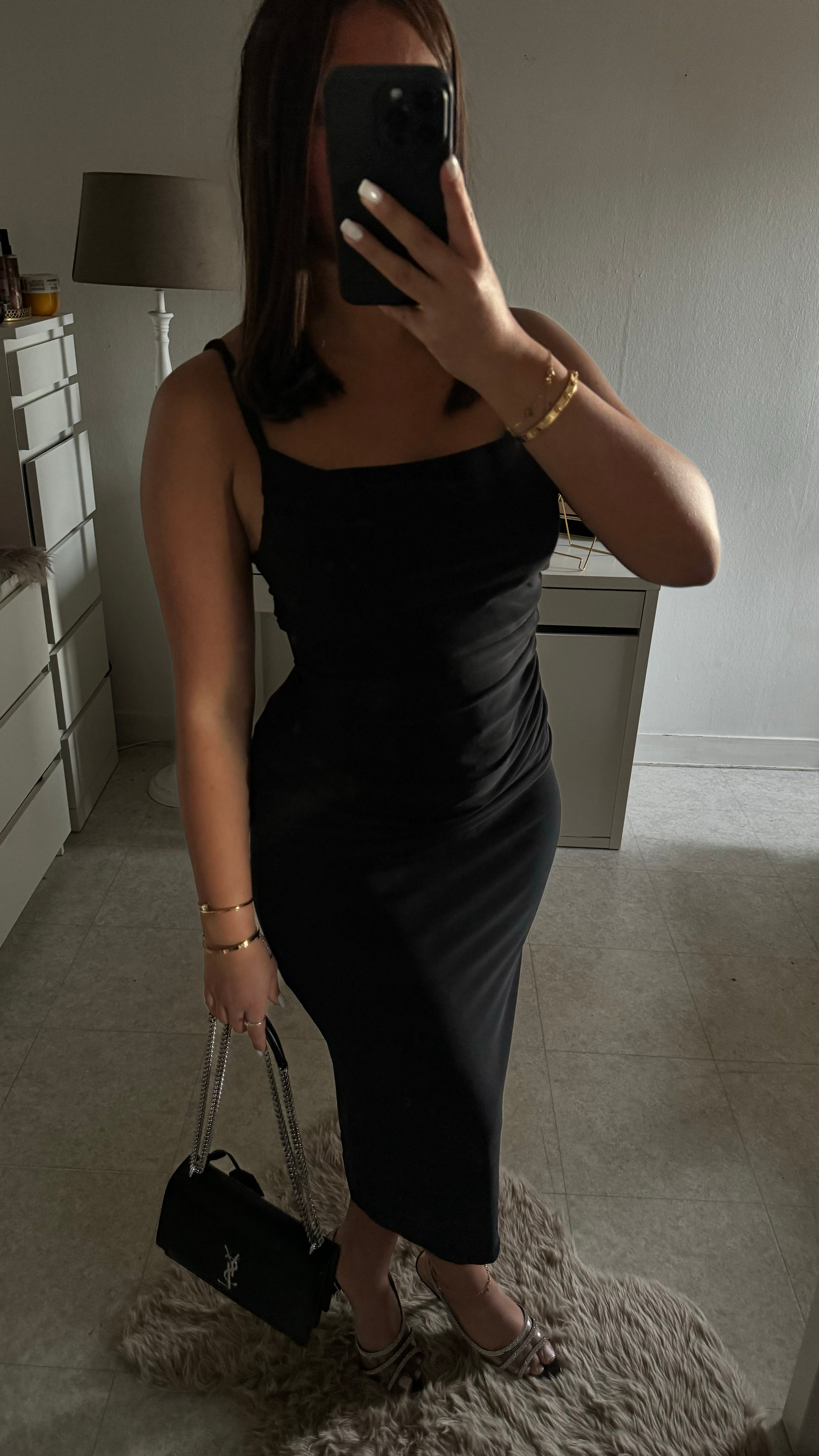 ROBE LAURA NOIRE